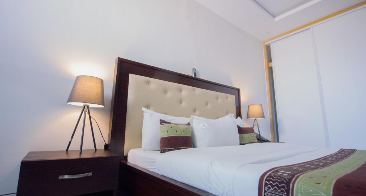 Hotel La Rose Blanche Abidjan Kültér fotó