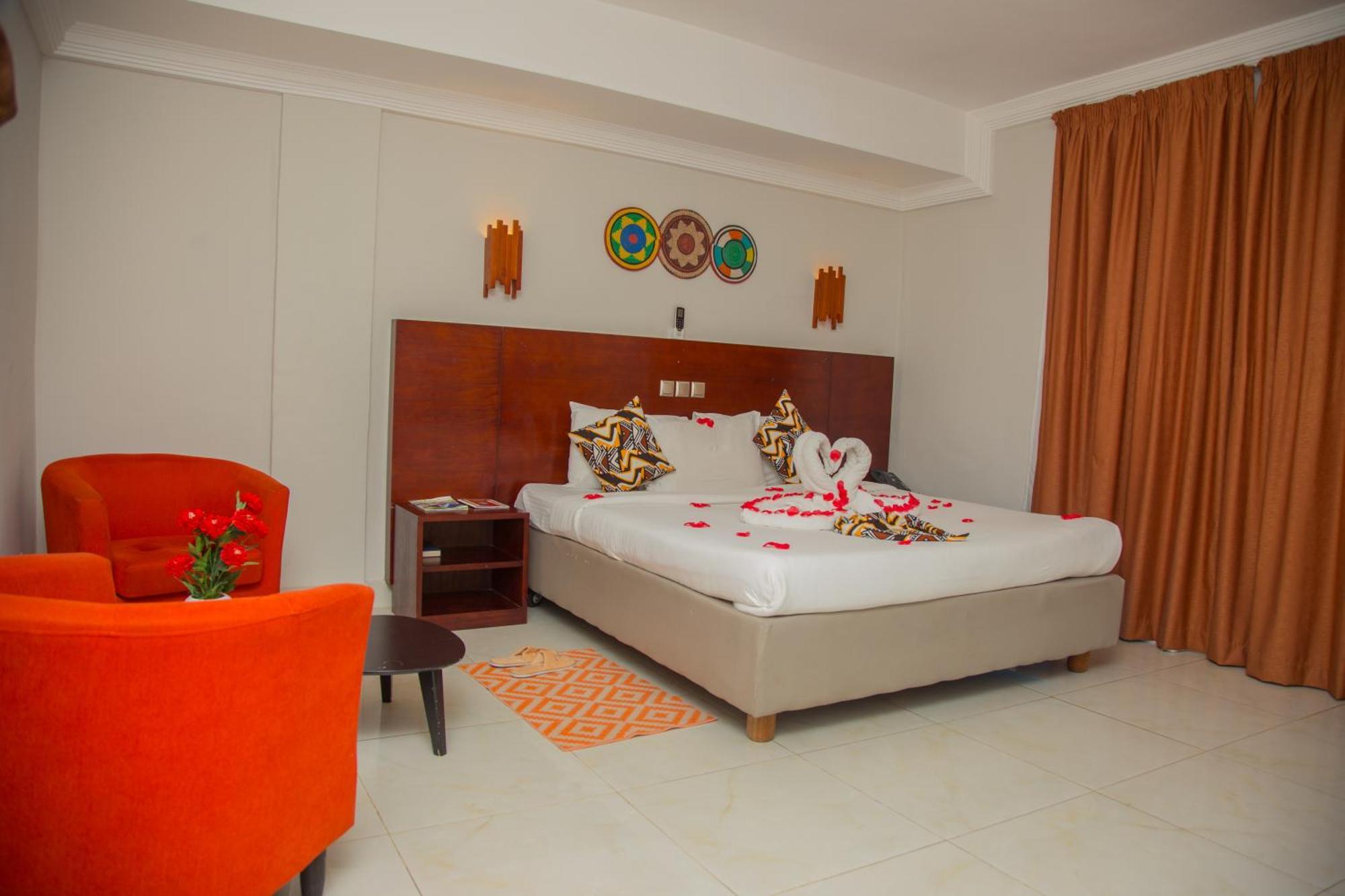 Hotel La Rose Blanche Abidjan Kültér fotó