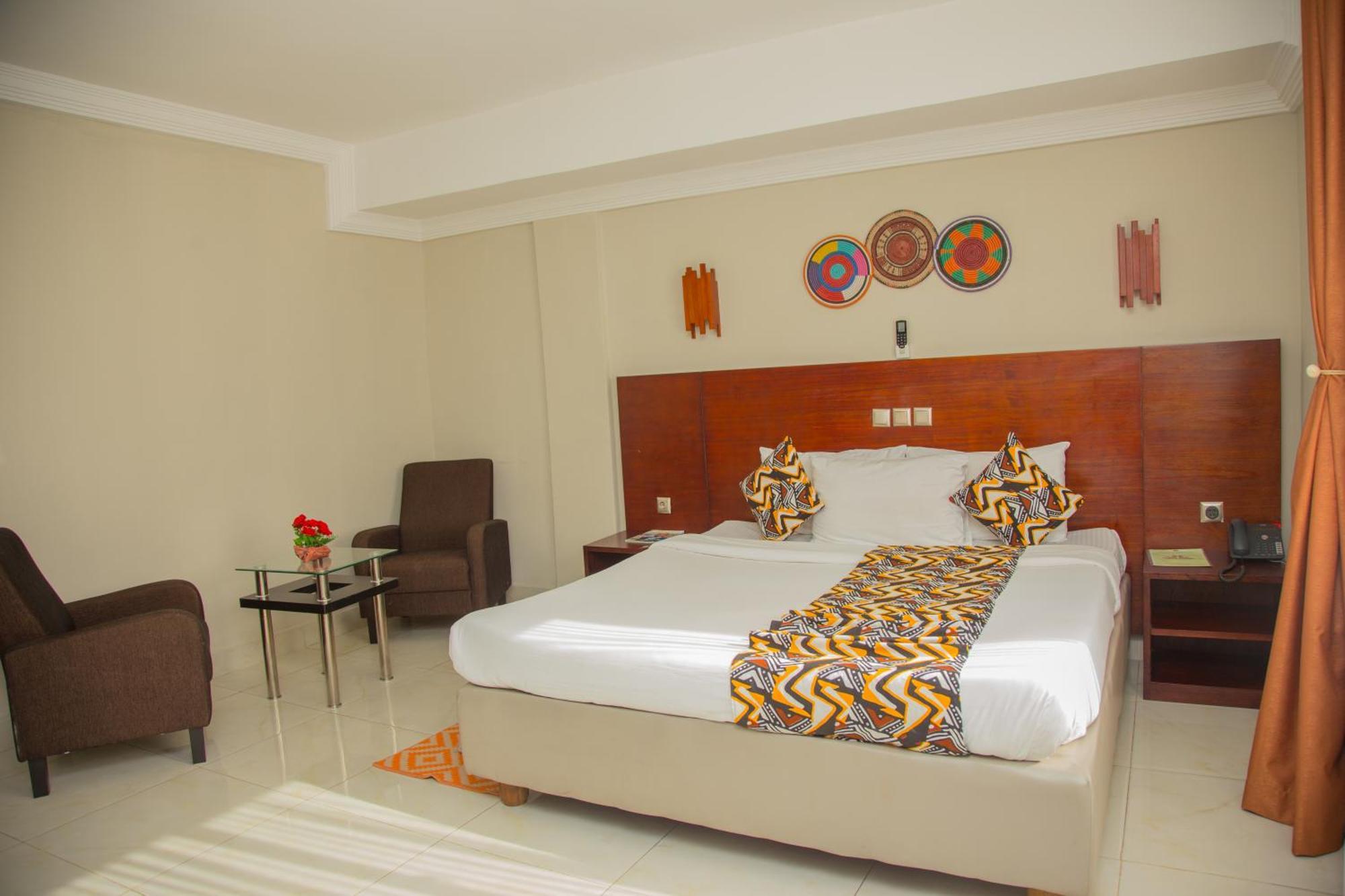 Hotel La Rose Blanche Abidjan Kültér fotó